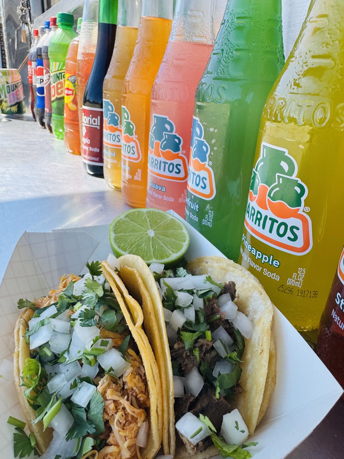 Tacos El Arca food